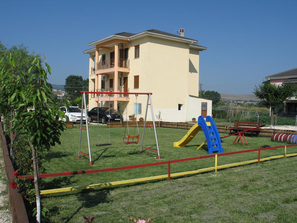 Orama Rooms Ioannina Buitenkant foto