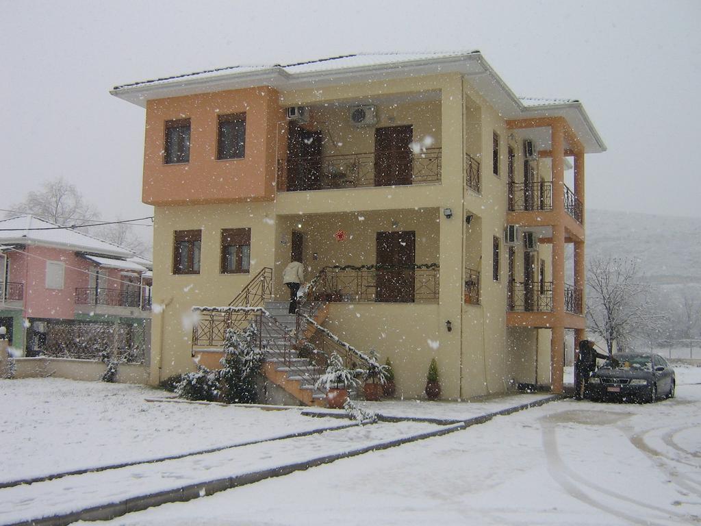 Orama Rooms Ioannina Buitenkant foto